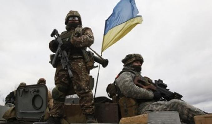 Новини АТО: під Троїцьким поранено українського військовослужбовця