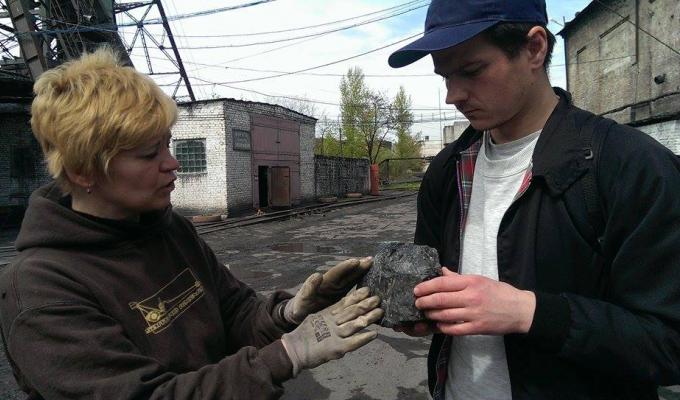 Художник Володимир Воротньов передасть Лисичанському музею вугілля з Червонограду