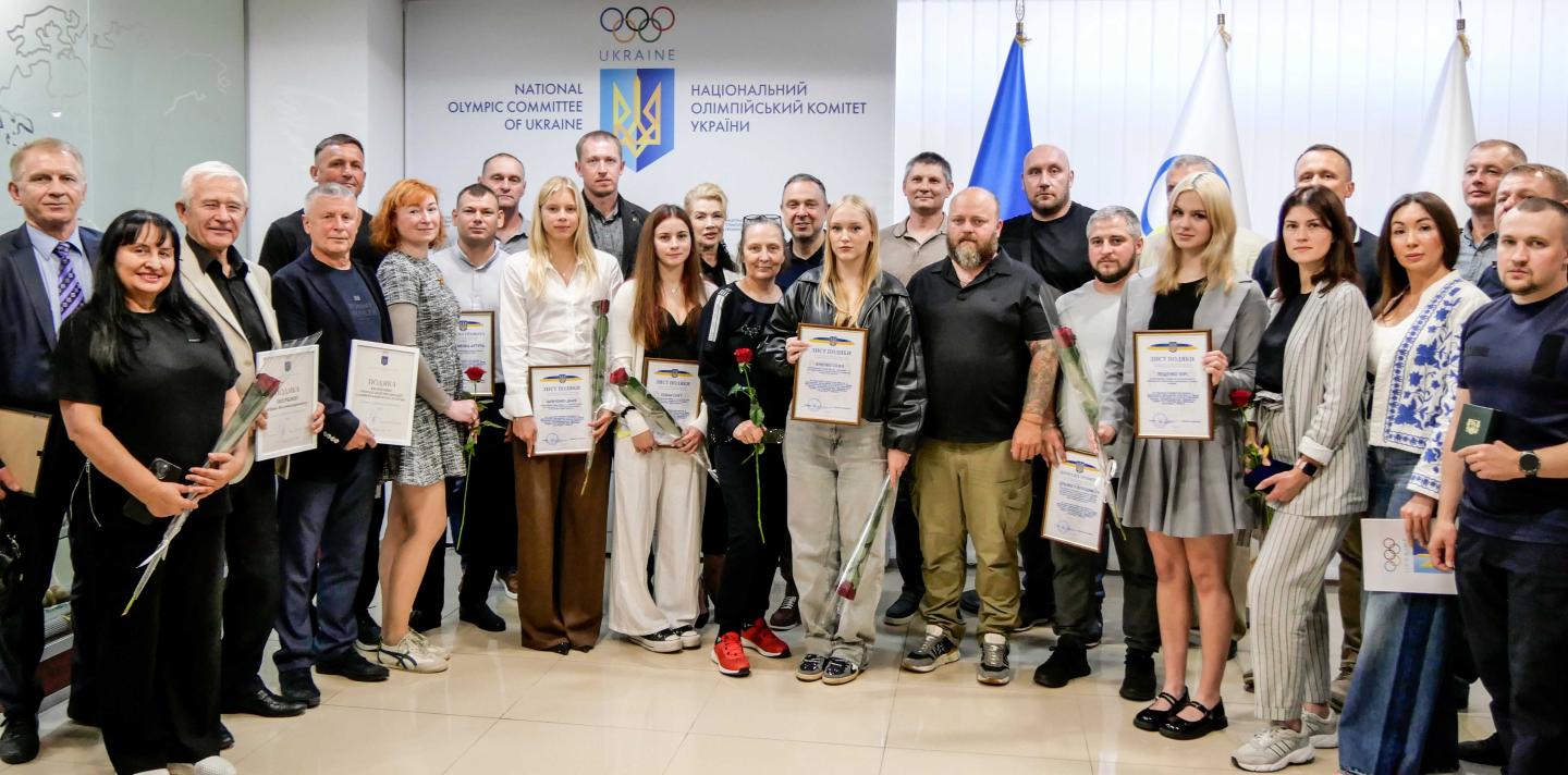Для Луганщини важливо зберегти те, що створювалося і розвивалося роками, – під час урочистостей до Дня фізичної культури та спорту Олексій Харченко відзначив внесок тренерів і спортсменів області 