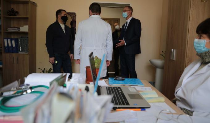 «Велике будівництво» на Луганщині: у Новопсковській громаді відновлено стадіон, автодорогу Т-13-02 «КПП «Танюшівка – Старобільськ – Бахмут» відремонтують у поточному році