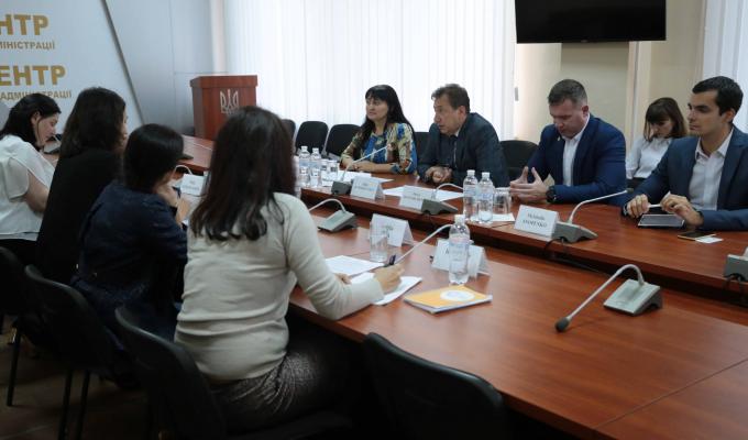 Діяльність «Прозорих офісів» є успішною на Луганщині, - Віталій Комарницький