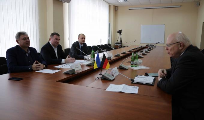 Зустріч голови облдержадміністрації Юрія Гарбуза з Генеральним консулом Німеччини в Донецьку Вольфґанґом Мьоссінґером