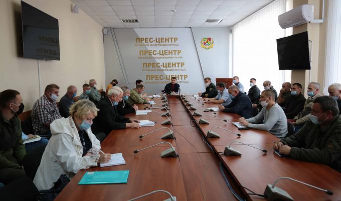 Полювання на Луганщині можуть дозволити з початком дощів, -  Сергій Гайдай обговорив з мисливцями відкриття сезону 