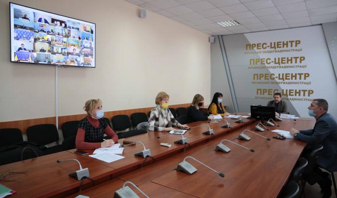 Денис Шмигаль доручив передати заклади соціального захисту на баланс спроможних громад із можливістю співфінансування