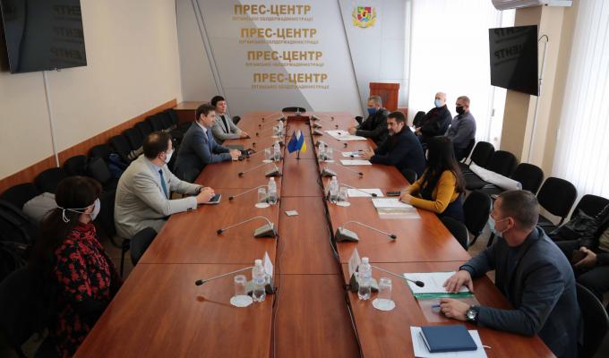 Рішення щодо будівництва обласної лікарні будуть прийматися дуже швидко, - Сергій Гайдай зустрівся з представниками австрійської компанії «Vamed Engineering GmbH» 