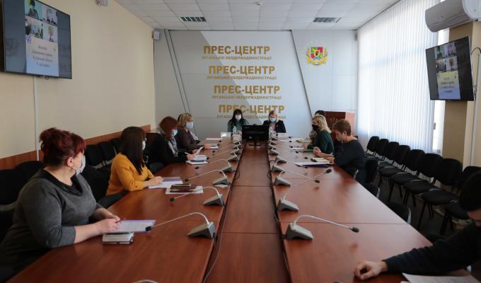 Архівні відділи та підрозділи Білокуракинщини, Сєвєродонецька та Лисичанська пройшли комплексну перевірку