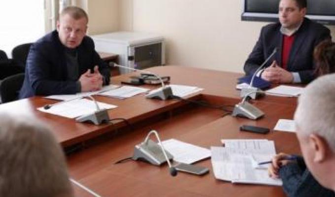 Розглянуто  питання розрахунків за спожиті паливно-енергетичні ресурси