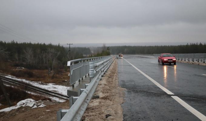 Велике будівництво: завершилися роботи на шляхопроводі поблизу міста Щастя
