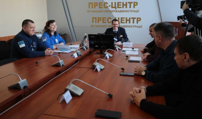 Військово-цивільні адміністрації Щастинського району отримали обладнання для підтримки цивільного захисту населення