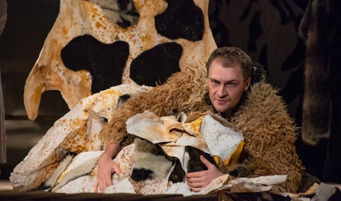 83-й театральний сезон відкрив Луганський обласний академічний український музично-драматичний театр