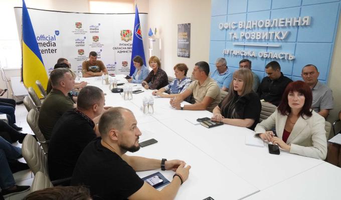 Гуманітарні хаби Луганщини готові до роботи в екстремальних умовах