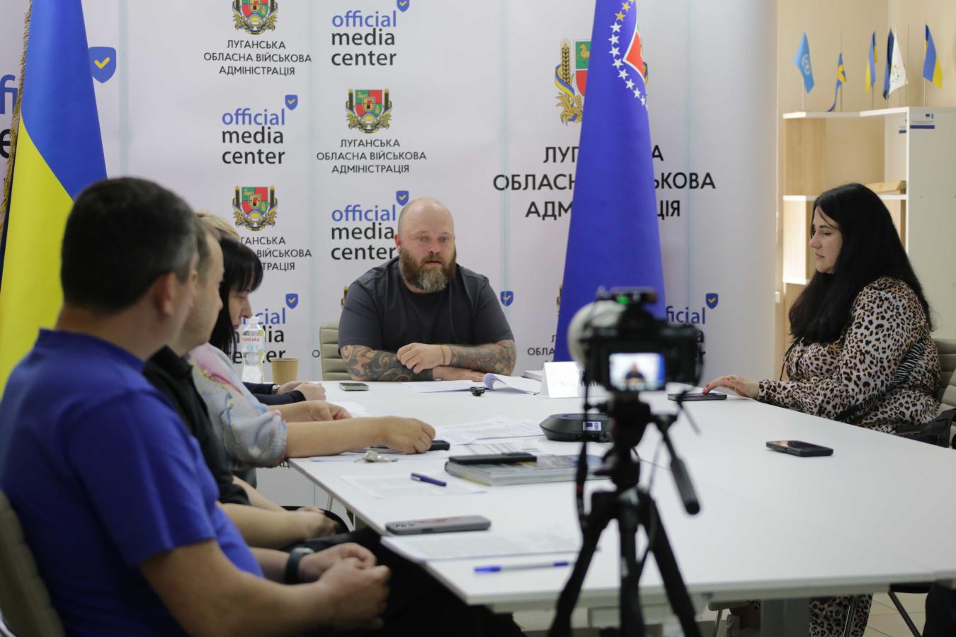 На Конгресі місцевих та регіональних влад підійматимемо питання залучення громад Луганщини до усіх можливих проєктів із будівництва житла, – Олексій Харченко