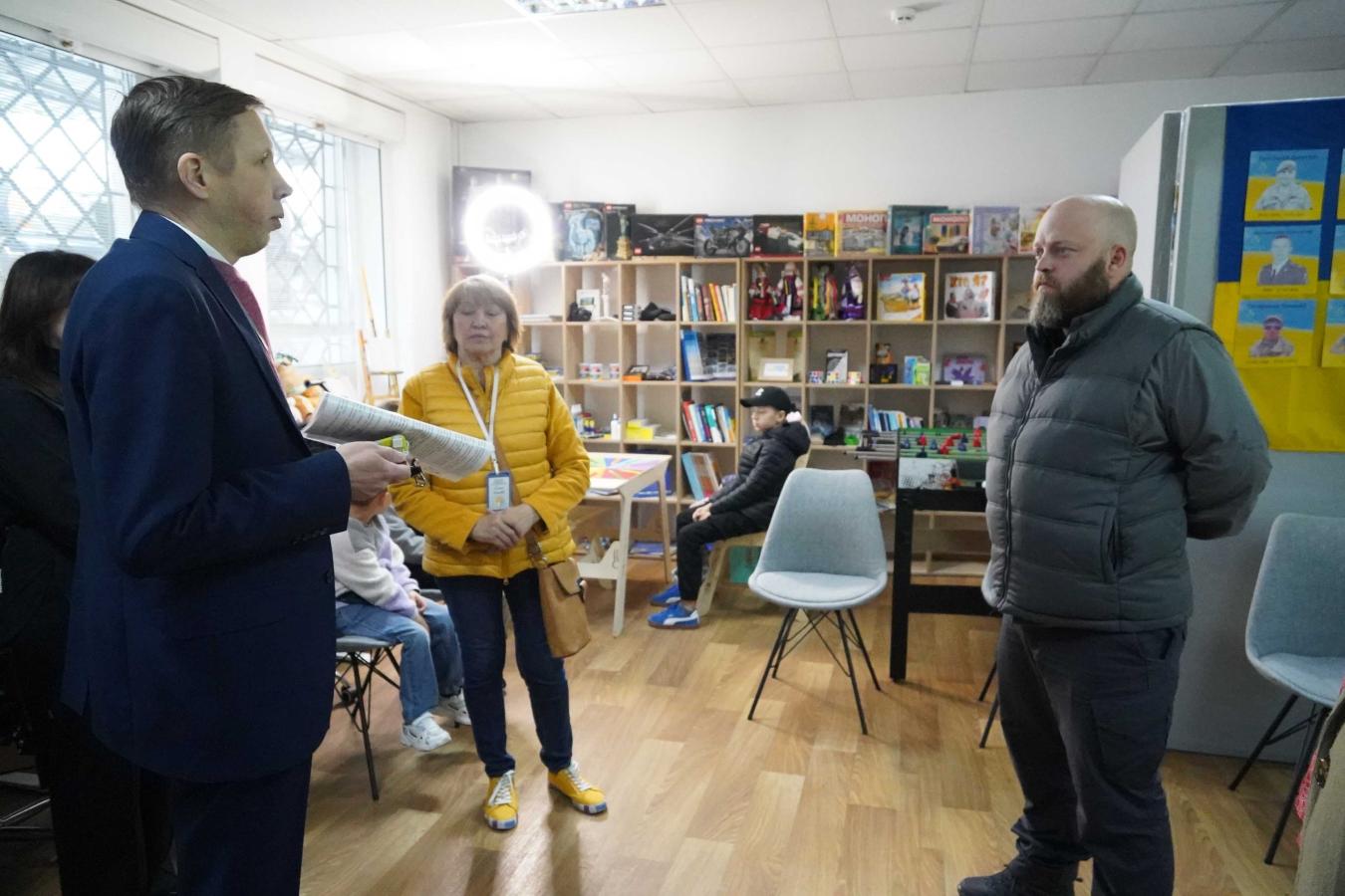 Вам вдалося створити простір безпеки і підтримки для кожної дитини з інвалідністю та їхніх родин, – Олексій Харченко під час відвідування Луганського обласного центру соціальної реабілітації дітей-інвалідів «Відродження»