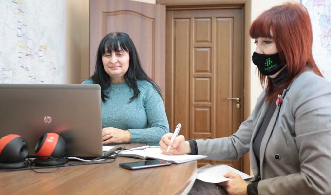 Влада та громадськість обговорили удосконалення освітніх центрів «Донбас-Україна»