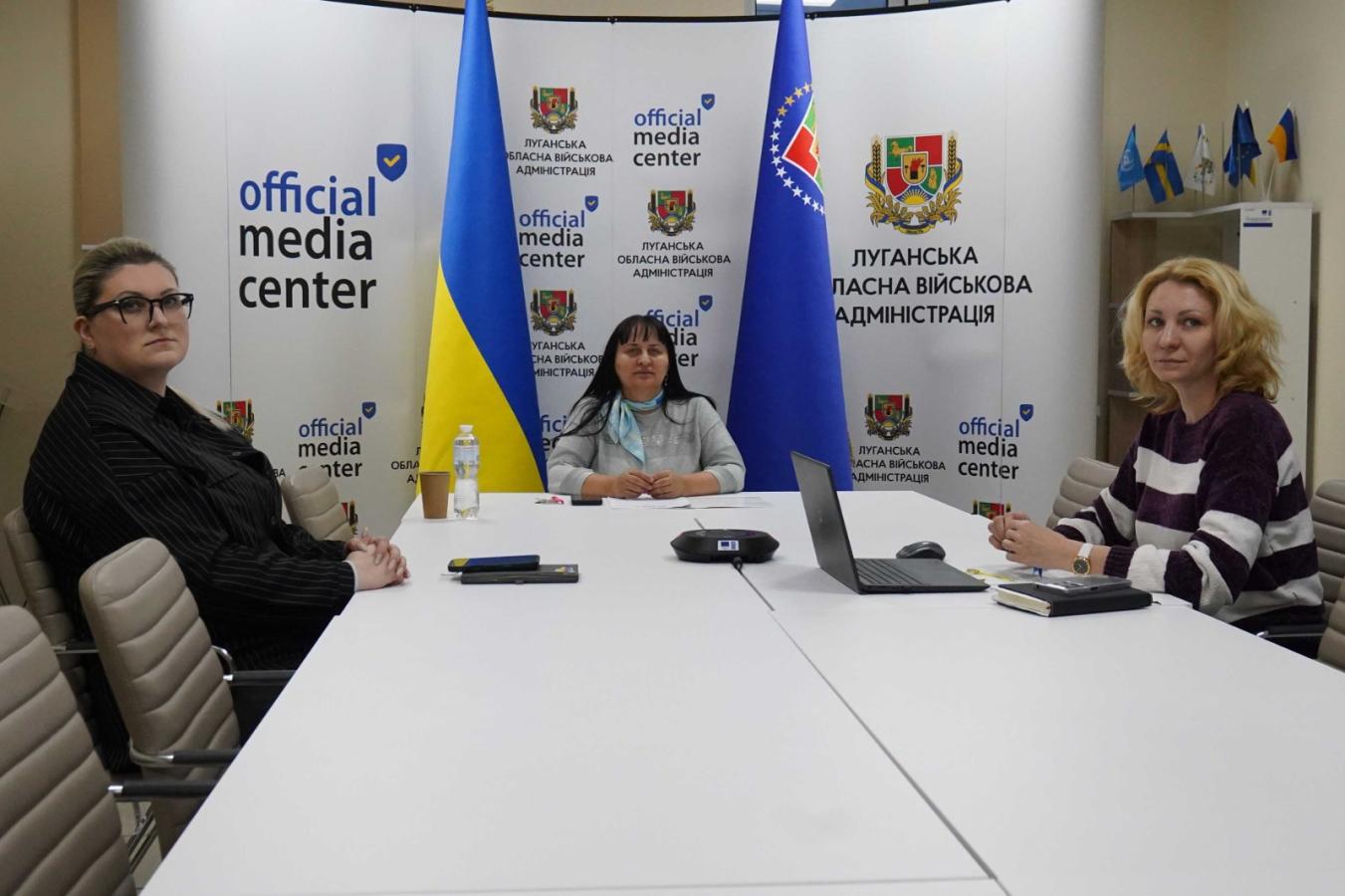 представниці