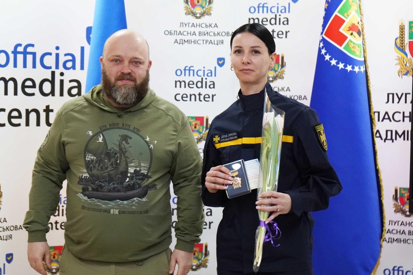 Мужність не має статі! – Олексій Харченко вручив нагороди працівницям ГУНП, СБУ та ДСНС у Луганській області