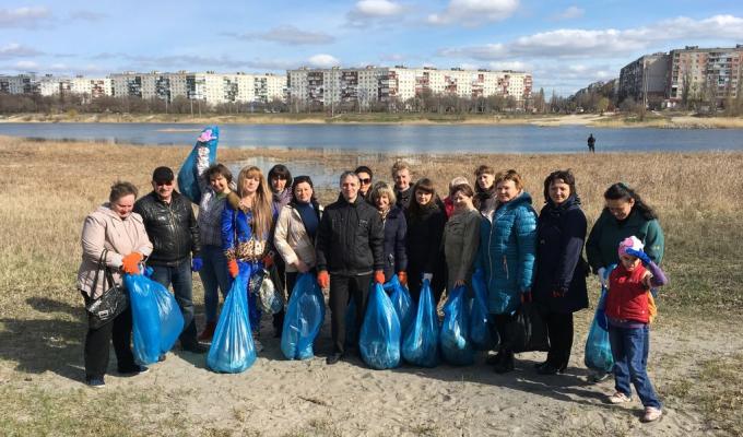 Колектив Департаменту взяв участь в акції «Квітуча Луганщина»