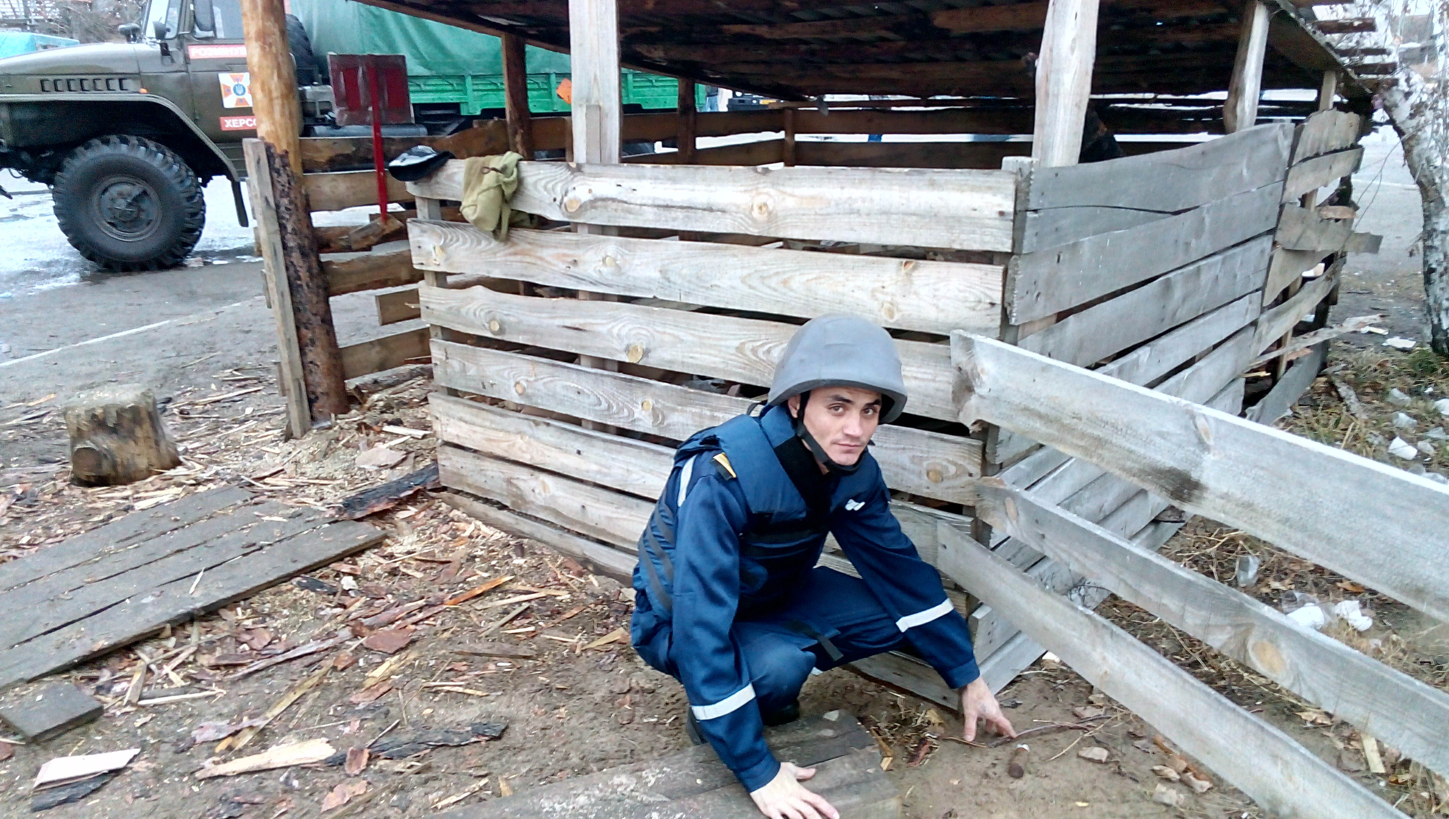 На Луганщині тривають роботи з розмінування