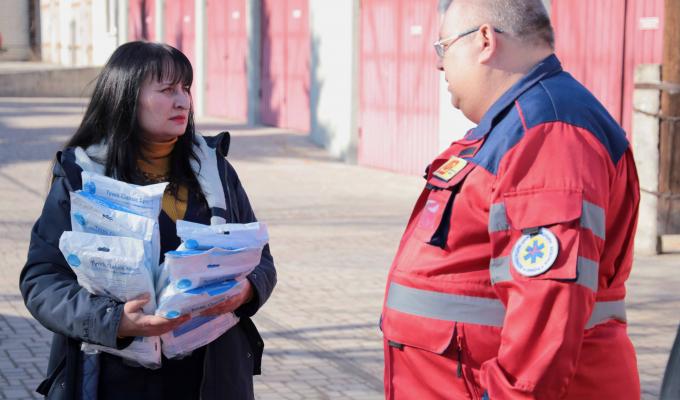 Луганщина готова протидіяти коронавірусу: бригади «швидкої» та спеціалізованих інфекційних відділень  отримали комплекти захисних комбінезонів