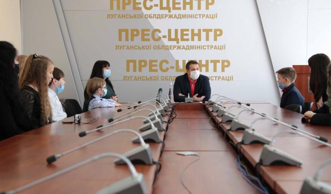 Сергій Гайдай нагородив переможців обласного конкурсу «Мистецтво і діти»