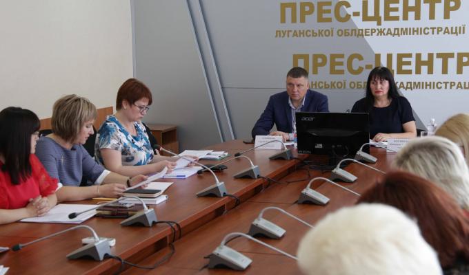 Державним архівом Луганської області реалізується проект «Пам’ятайте героїв АТО»