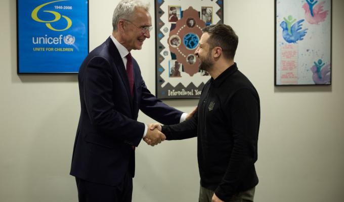 Володимир Зеленський зустрівся з Єнсом Столтенбергом