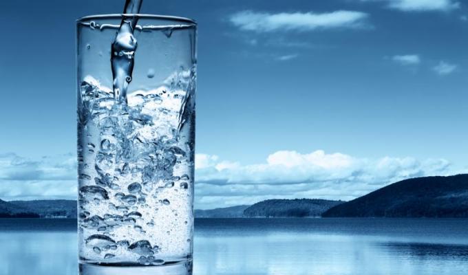 Заощаджуємо гарячу воду