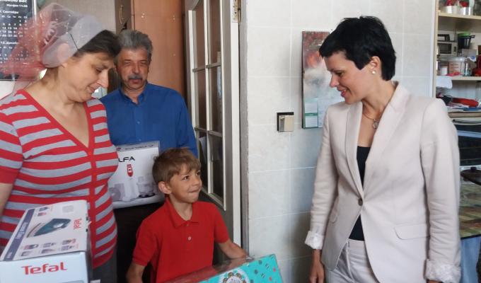 На Луганщині привітали жінок із Днем матері