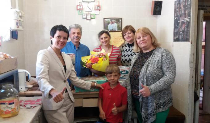 Ольга Лішик привітала жінок із Днем матері