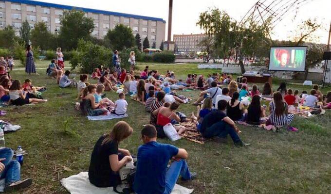 У Сєвєродонецьку відбувся безкоштовний кінопоказ «Єдине кіноповітря» 