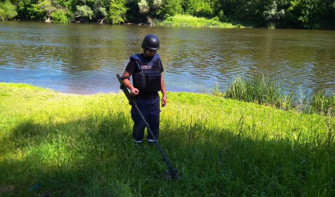 Піротехніками в області виявлено та вилучено 66 артилерійських снарядів