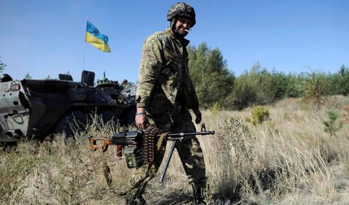 Новини АТО: на Луганщині ворог активно застосовує гранатомети