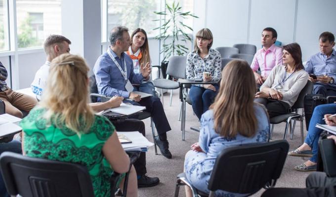 Тренінги з реклами, бізнес-комунікацій та PR для підприємців