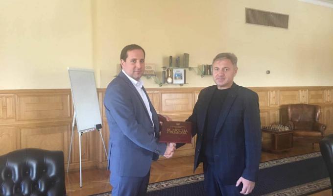 Юрія Гарбуза відзначено Урядовою нагородою