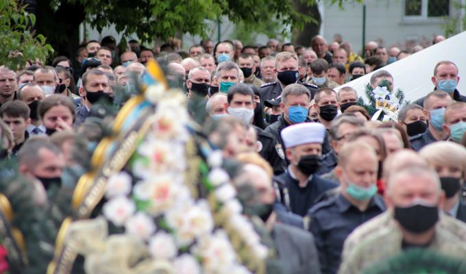 Луганщина попрощалася із легендарним комбатом Сергієм Губановим 