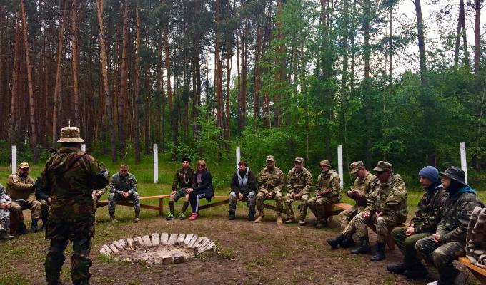 У Кремінній провели Всеукраїнський семінар-тренінг «Навчання інструкторів та організаторів методам військово-патріотичного виховання за стандартами НАТО» 