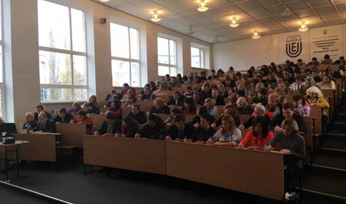 Загальнонаціональний диктант до Дня української писемності та мови відбувся у Сєвєродонецьку