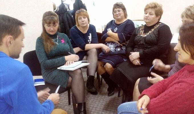 На Луганщині продовжується впровадження пілотного проекту із попередження насильства «Відповідальність починається із нас»