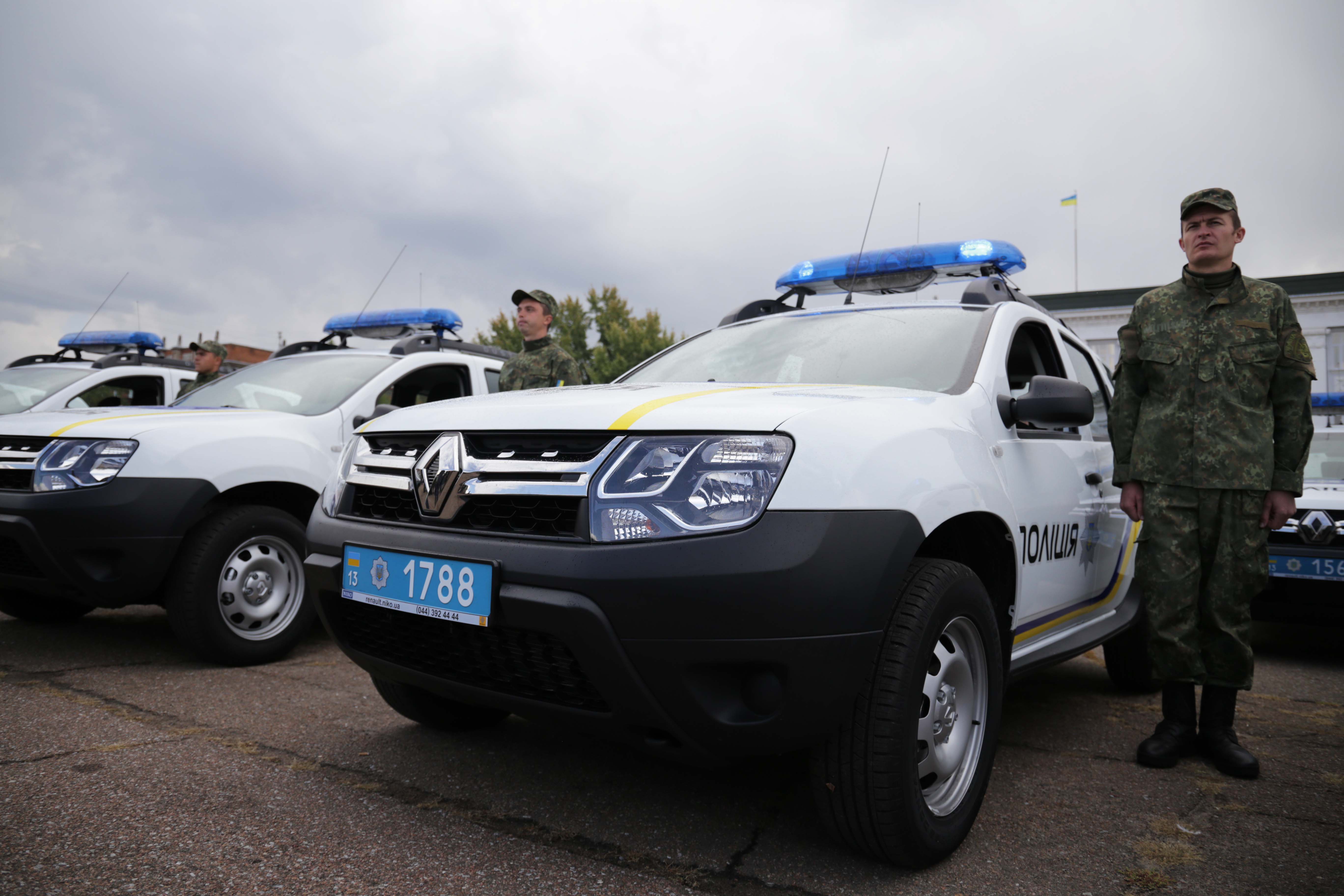 Луганська поліція отримала нові автомобілі