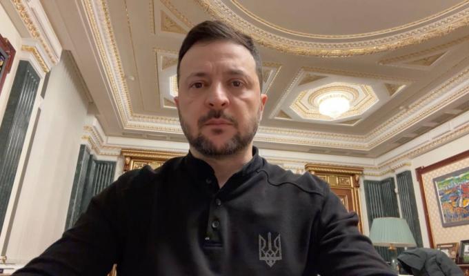 Зберігаємо буферну зону на російській території, активно знищуємо там російський військовий потенціал – звернення Президента