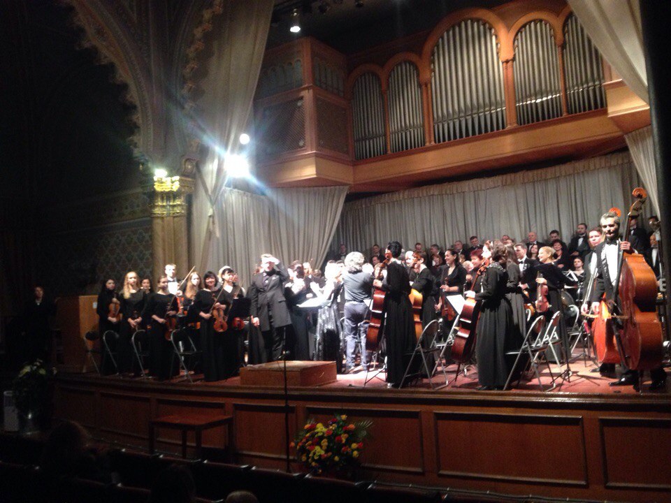 Академічний симфонічний оркестр Луганської обласної філармонії підкорює міста Західної України