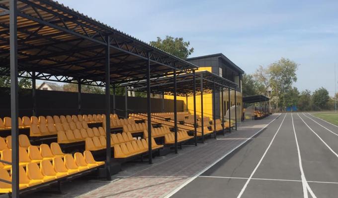 «Велике будівництво»: відновлений стадіон у Новопскові приймає обласні змагання 