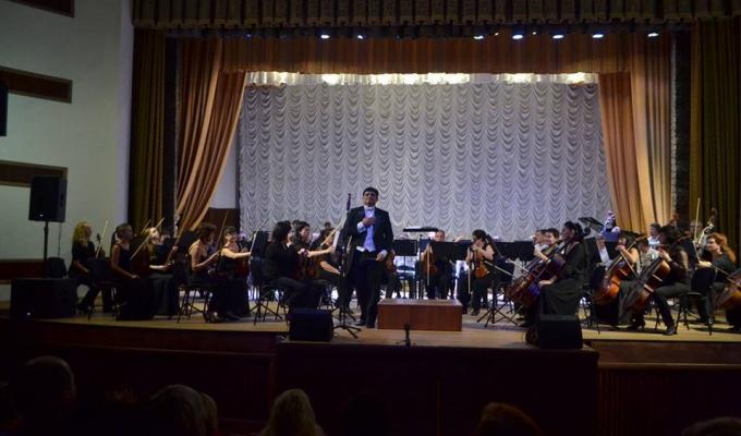 23 вересня відбувся концерт Академічного симфонічного оркестру під керівництвом Лучано Камарго