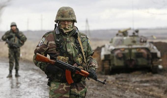 Новини АТО: один український військовослужбовець загинув, інший зазнав поранень