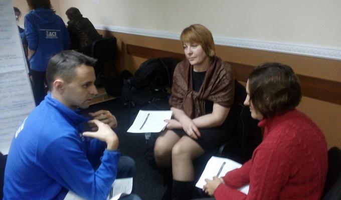 На Луганщині проведено першу супервізію для контактних осіб, які надають допомогу постраждалим від насильства 