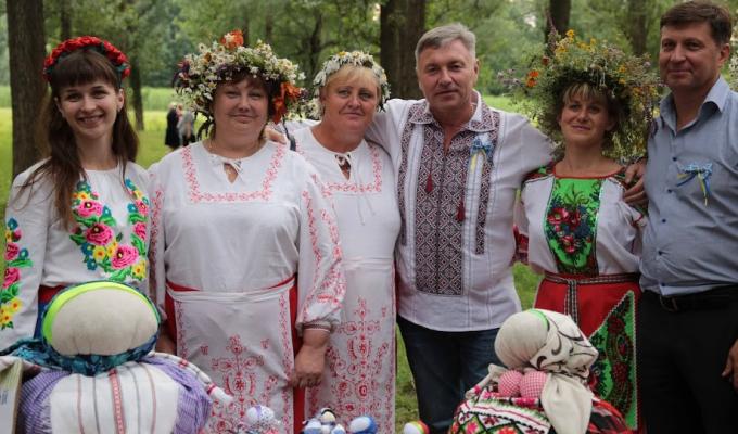 Обласний фестиваль української народної іграшки та гри знов прийняла гостинна Кремінщина