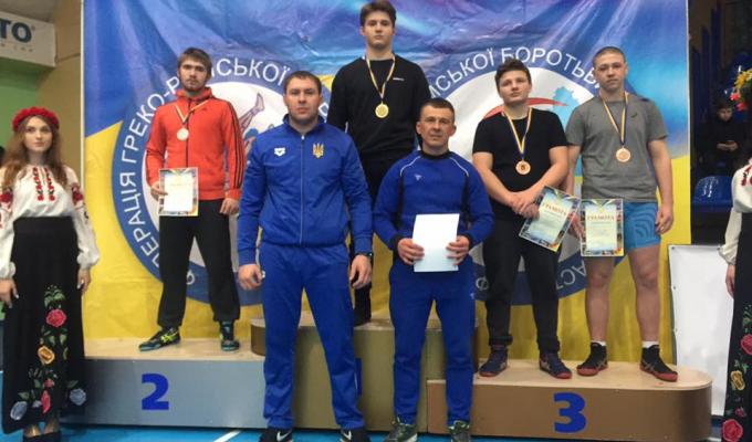 Пишаємось: чотири медалі всеукраїнської першості з греко-римської боротьби привезли наші спортсмени