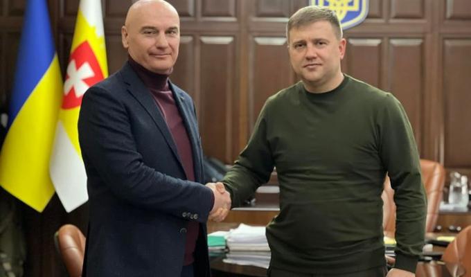 Луганський державний медичний університет розпочав роботу приймальної комісії у Рівному