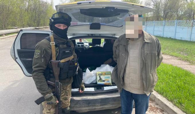 На Луганщині поліцейські протягом дня тричі викривали мародерів