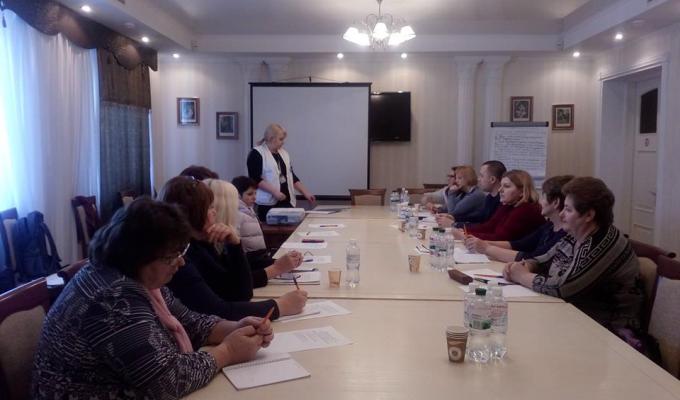 На Луганщині вчать протидіяти домашньому та ґендерному насильству 